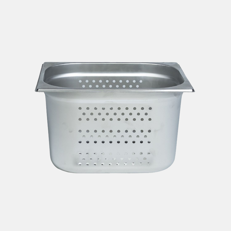 Grande capacité pour égoutter efficacement divers aliments.