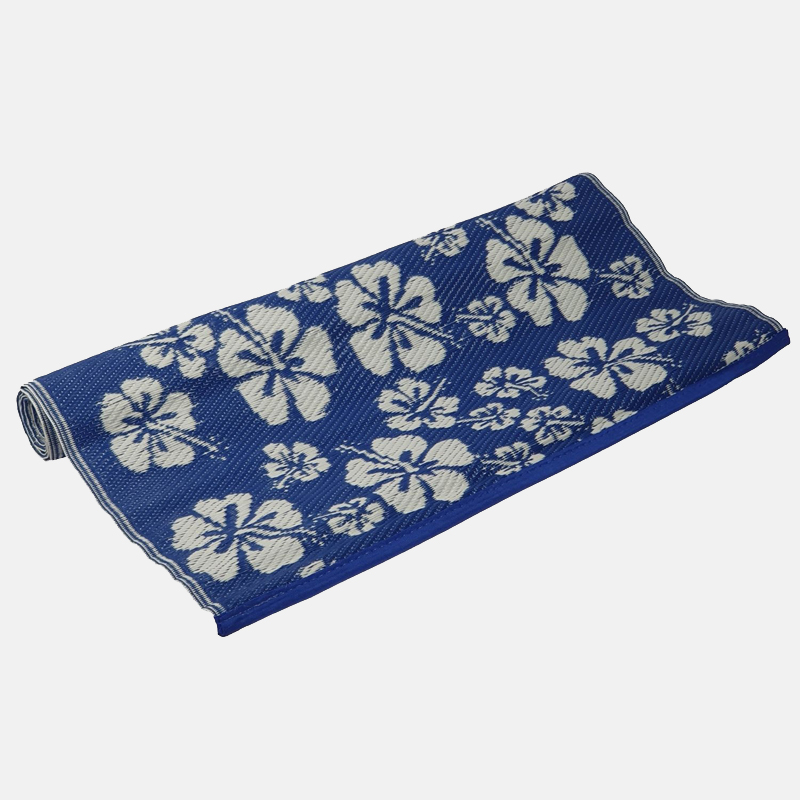 Solution pratique et polyvalente pour créer un espace confortable en plein air pour se détendre, bronzer, ou pique-niquer.