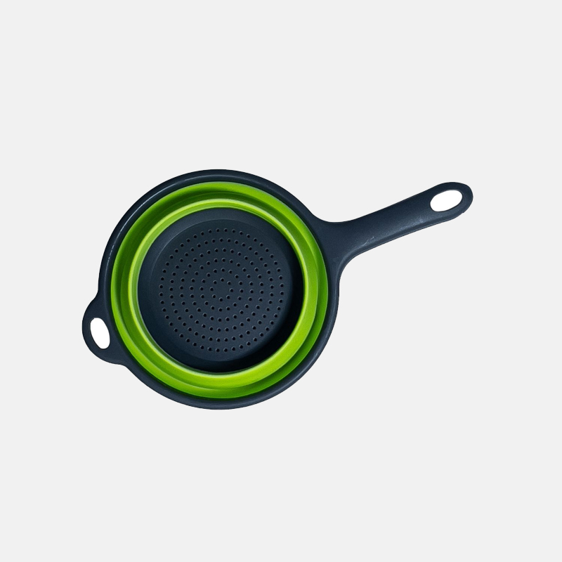 CU01456-Passoire-ronde-extensible-vert Outil polyvalent pour toute cuisine.