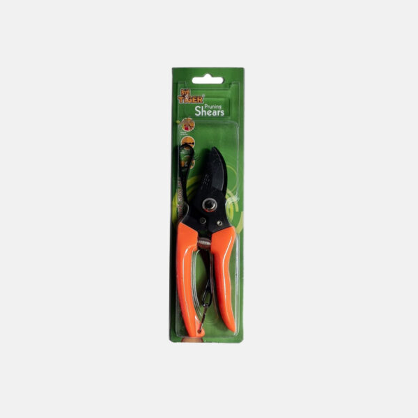 Outil polyvalent adapté à une gamme variée de tâches de jardinage, allant de la taille légère à la coupe de branches plus épaisses.