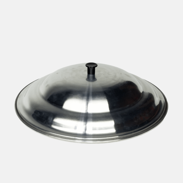 Couvercle en alu de 42 cm de diamètre.