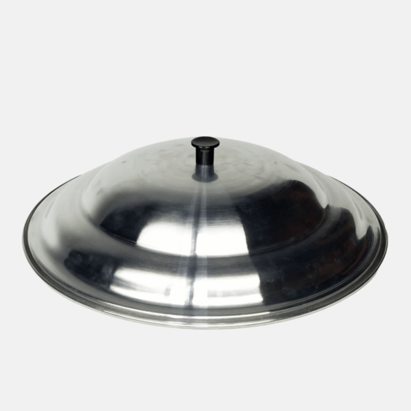 Couvercle en alu de 45 cm de diamètre.
