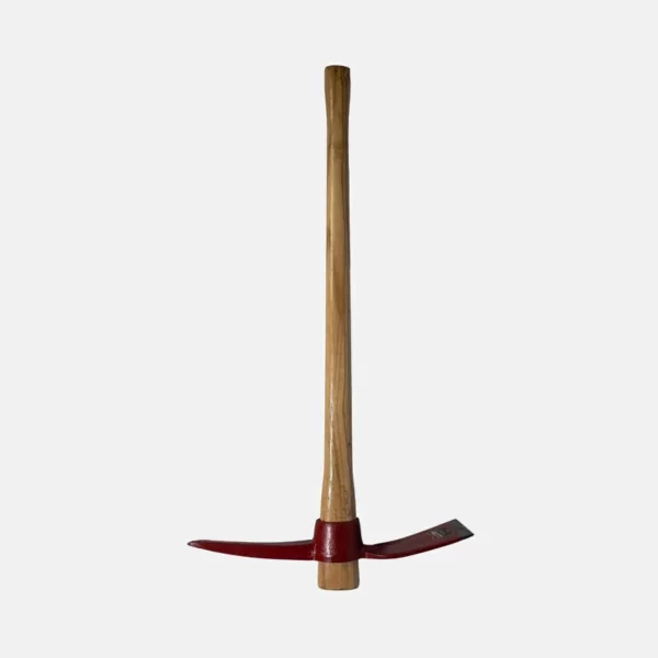 Pioche rouge avec manche en bois