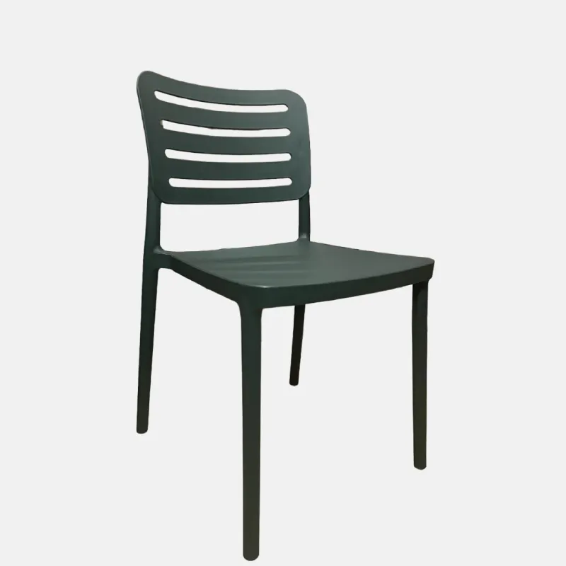 Chaise sans accoudoirs de couleur verte
