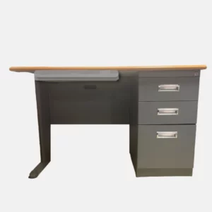 Bureau avec des tiroirs