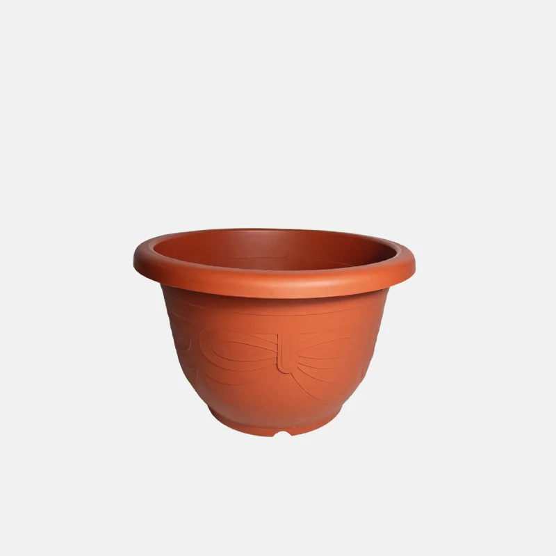 Pot de fleur marron de 5.1 litres.