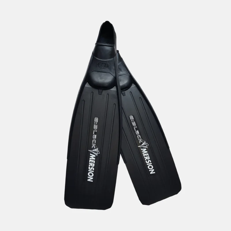 PC00123-palme-imersion-e-black-42-44 Pairs de palme de la marque IMERSION du modèle E:Black de taille 42-44