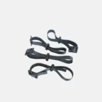 Attache pour plante de couleur noire et de taille 38 cm.
