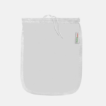 Sac filtrant pour lait végétal.