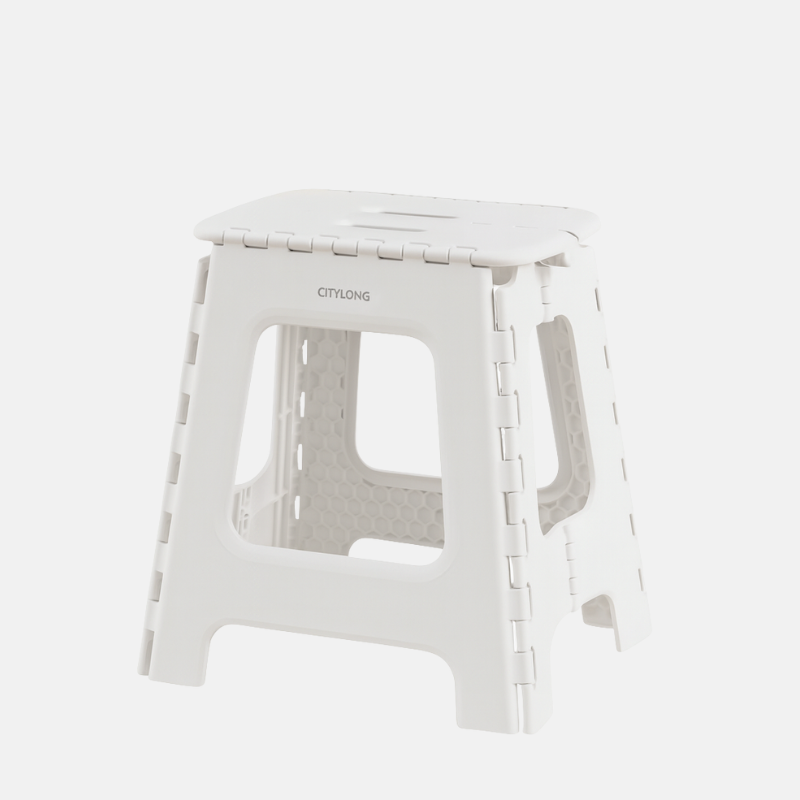 Tabouret en plastique pliable de taille haute.
