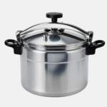 Cocotte minute en alu de 30 cm de diamètre et 15 L de capacité.
