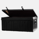 Cantine noire de 225 litres en tôle.