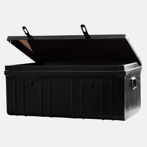 Cantine noire de 225 litres en tôle.