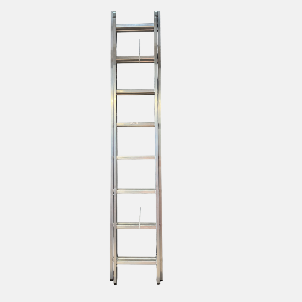 QU01558 ECHELLE ALU EXT 2x8 MARCHES 150KG